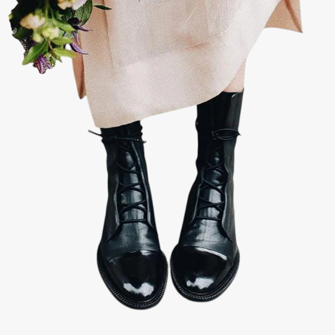 Hohe Damen-Winterstiefel mit Schnürung