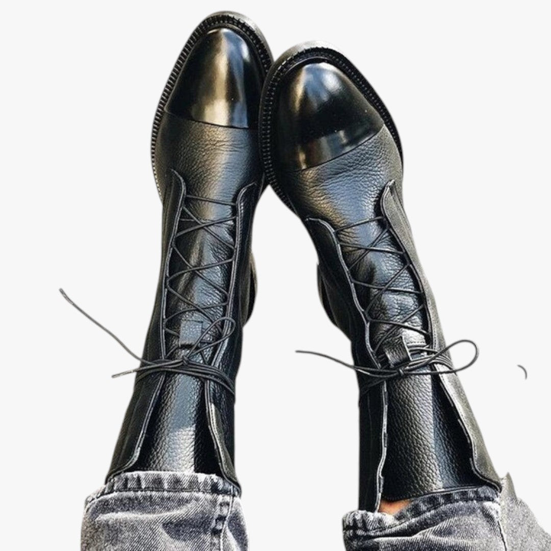 Hohe Damen-Winterstiefel mit Schnürung