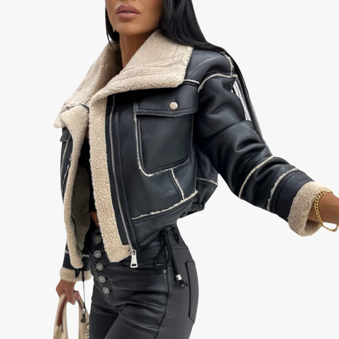 Damen Winterjacke mit Reißverschluss und Taschen | Kurz