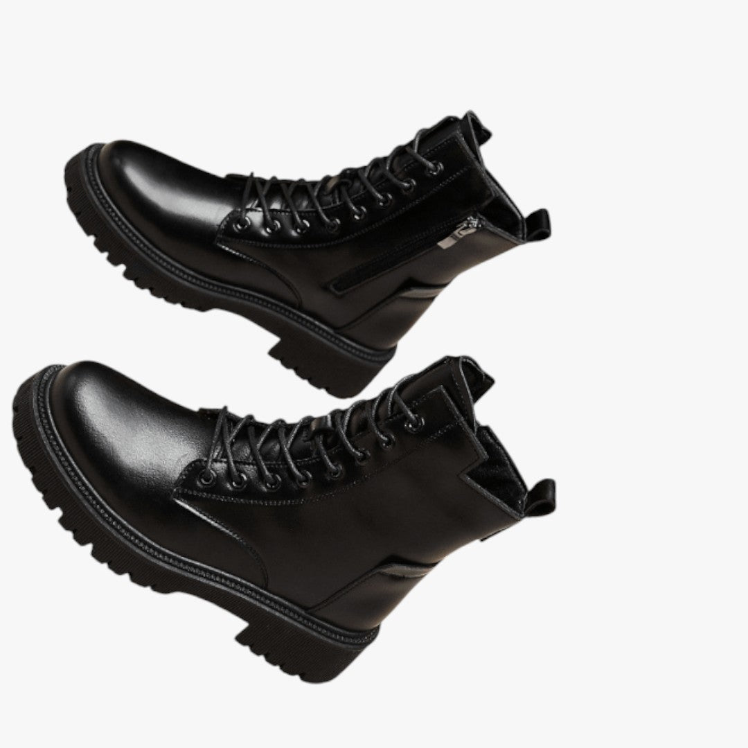 Hohe Damen Winterstiefel mit Futter und dicker Sohle