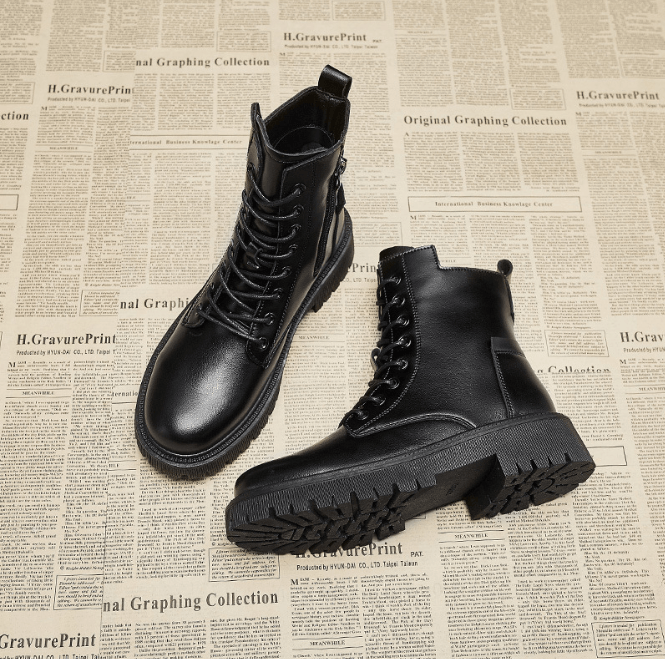 Hohe Damen Winterstiefel mit Futter und dicker Sohle