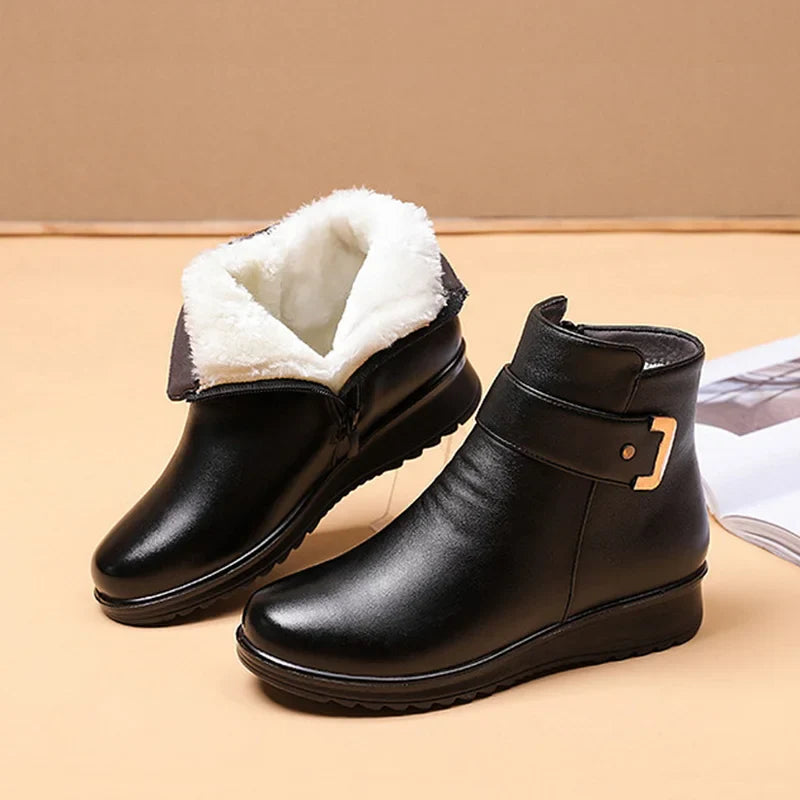 Damen-Stiefeletten mit Riemchen und Futter