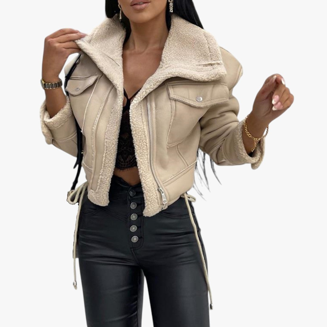 Damen Winterjacke mit Reißverschluss und Taschen | Kurz