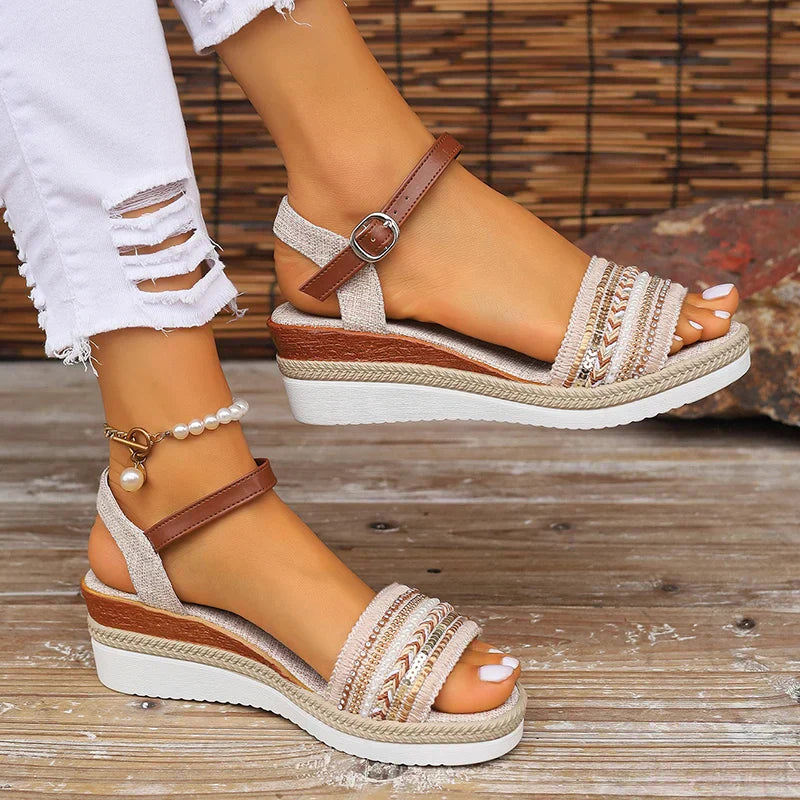 Damen Sandalen boho Stil mit Keilabsatz