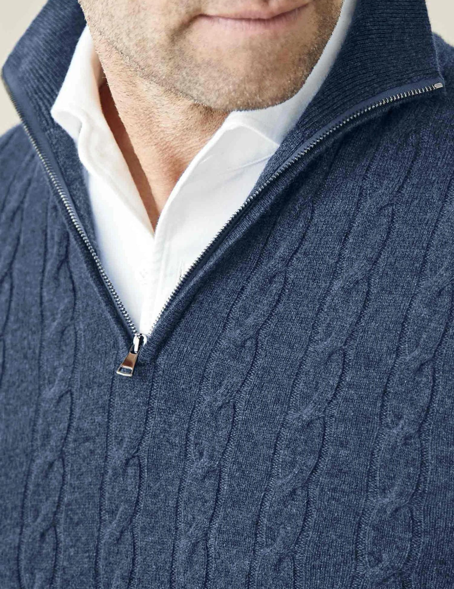 Herren Winterpullover mit Zopfmuster und Reißverschluss