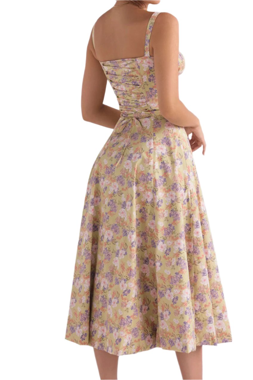 Elegantes und romantisches Taillen-Kleid